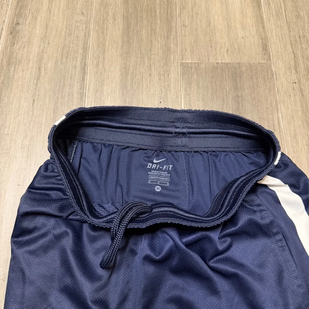 Nike elite women’s